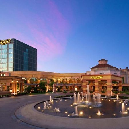 Argosy Casino Hotel & Spa Riverside Esterno foto