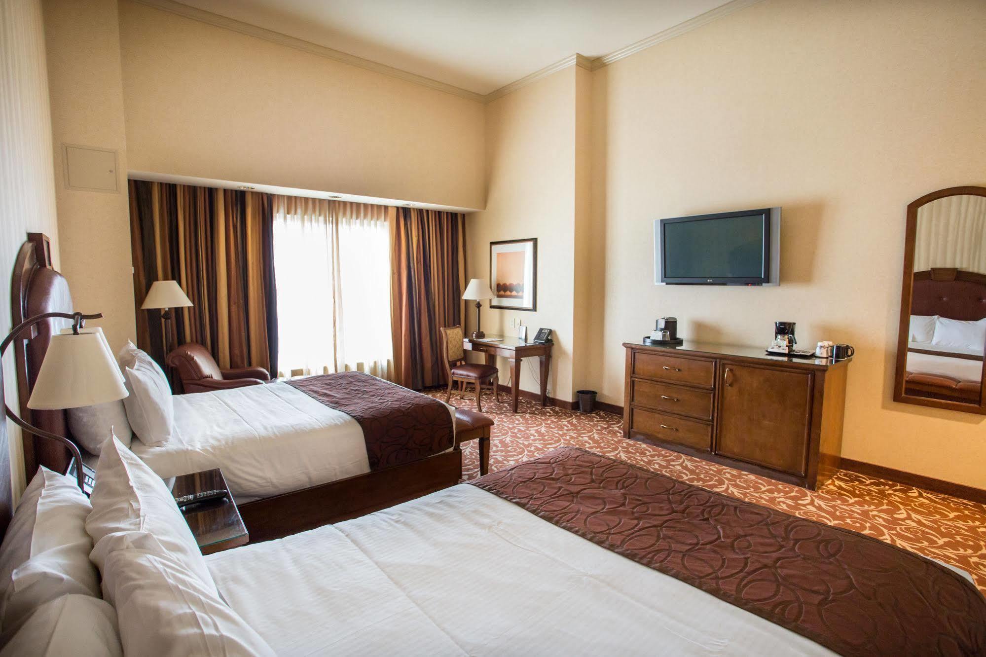 Argosy Casino Hotel & Spa Riverside Esterno foto